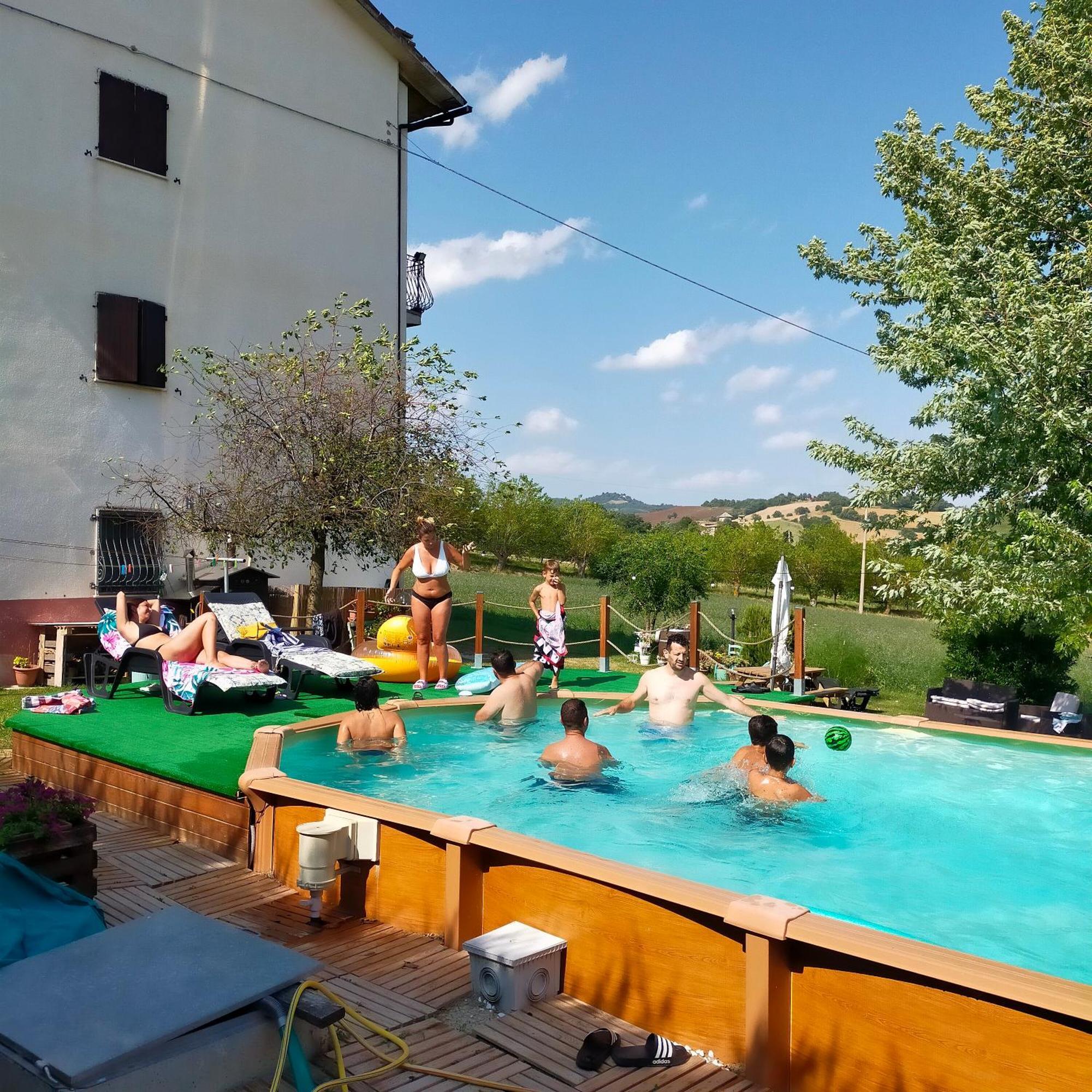 Appartamento MANSARDA VITI - Sguardo su Frontone - Esterno foto